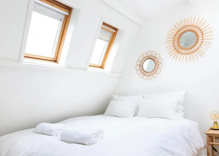 Trendy 2 Bedroom On Perfect Location Amszterdam