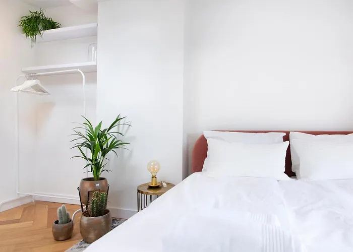 Trendy 2 Bedroom On Perfect Location Apartman *