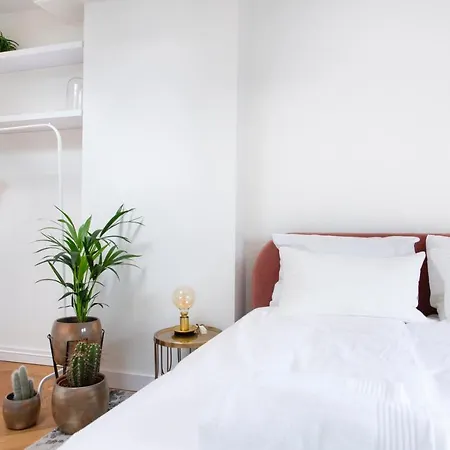 Trendy 2 Bedroom On Perfect Location アパート *